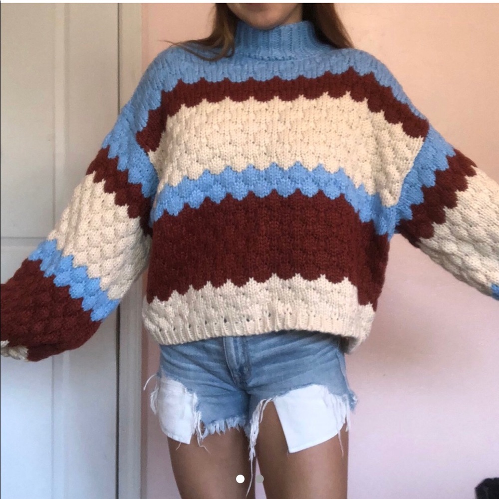 Turtle neck sweater